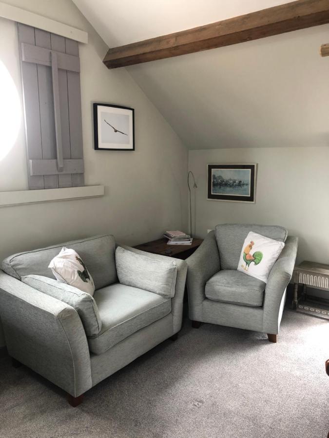 The Jockey Room Hideaway Spurstow Экстерьер фото